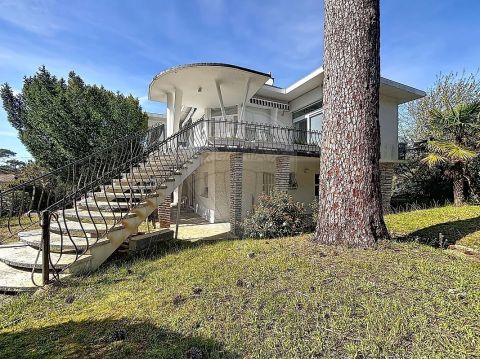A louer MAISON 6 PIECES 174 M2 BORD DE MER ARCACHON