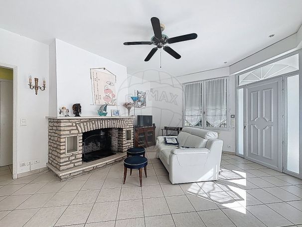 A louer MAISON  6 PIECES 174 M2 BORD DE MER ARCACHON