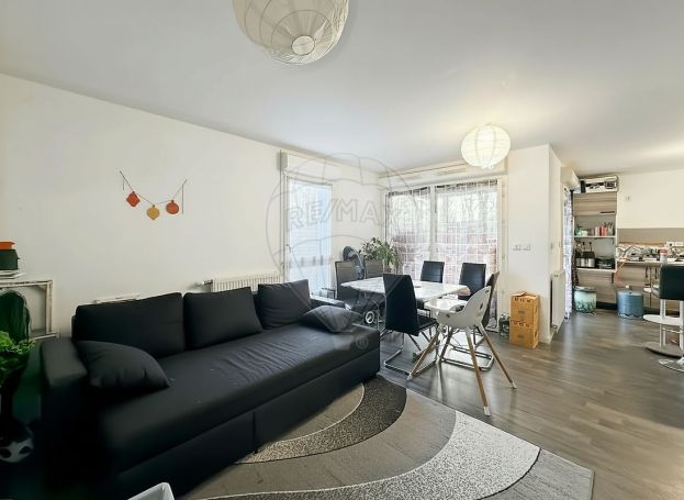 A louer APPARTEMENT T3 71 M2 TERRASSE  CARQUEFOU