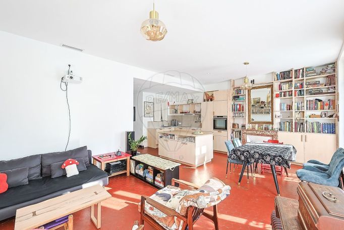 A louer APPARTEMENT T3 90 M2  MARSEILLE 7EME