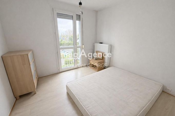 A louer APPARTEMENT T3 57 M2  BIHOREL