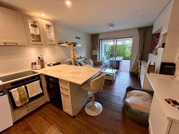 A louer APPARTEMENT NEUF T2 40 M2 BORD DE MER SAINT RAPHAEL