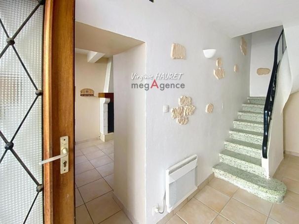 A louer MAISON  DE MAîTRE  SALLES D AUDE