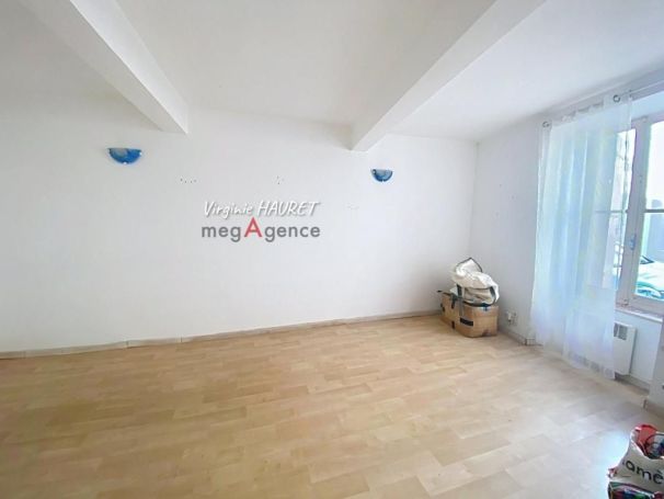 A louer MAISON  DE MAîTRE  SALLES D AUDE