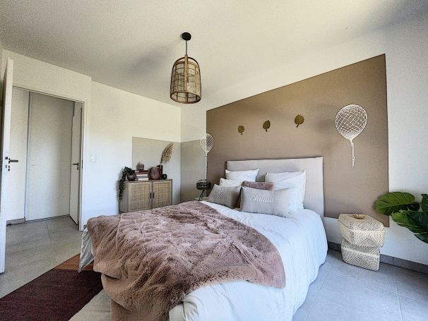 A vendre APPARTEMENT T2 40 m&sup2; Derniere Etage La Seyne-sur-Mer