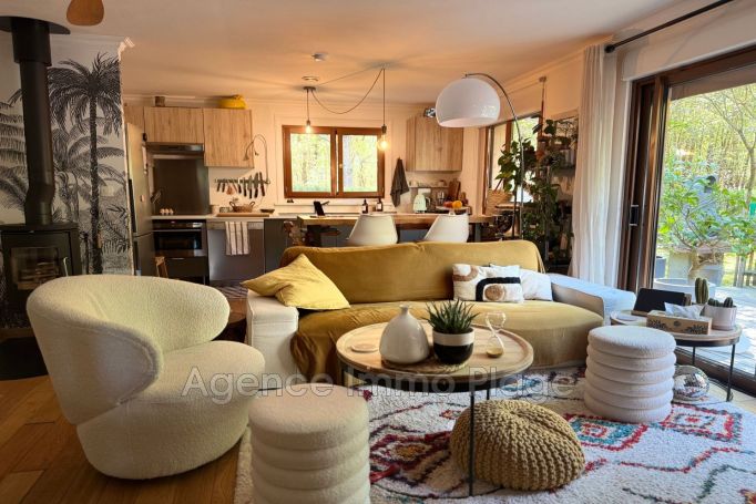 A vendre MAISON  3 PIECES 85 M2 BORD DE MER TALAIS