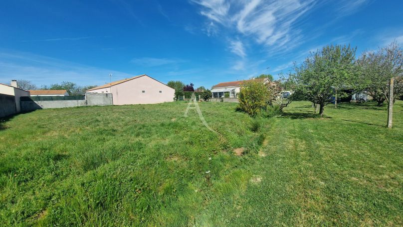 A vendre MAISON  4 PIECES 82 M2  GROSBREUIL