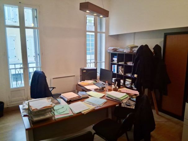 A louer APPARTEMENT T5 120 M2 TERRASSE  MARSEILLE 4EME