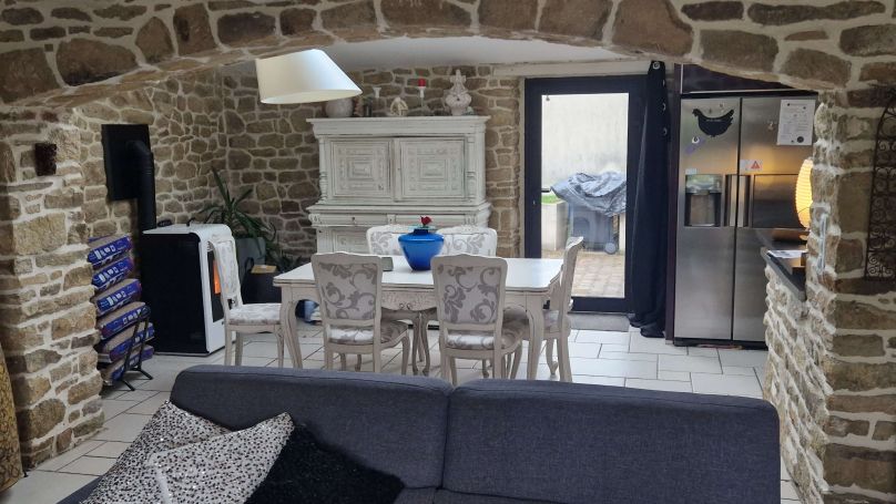 vente Baden, propriété de caractère en pierre sous chaume