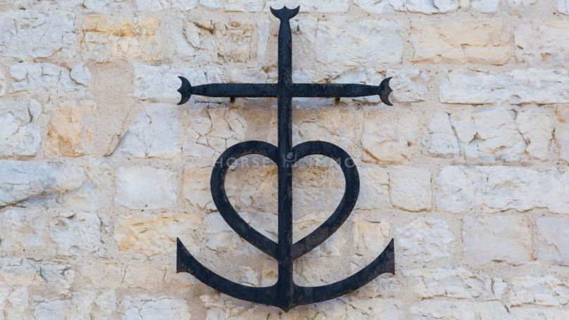 A vendre MAISON  CONTEMPORAINE BORD DE MER ARLES