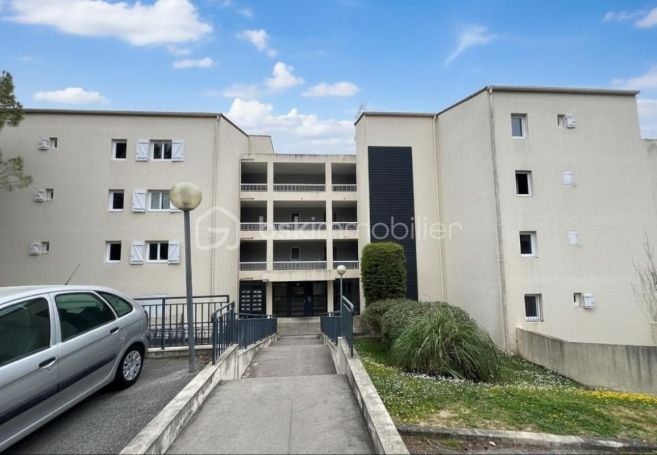 A louer APPARTEMENT T2 51 M2  PEYMEINADE