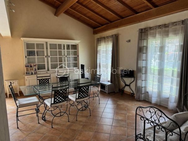 A louer MAISON  CONTEMPORAINE  SAINT QUENTIN DE BARON