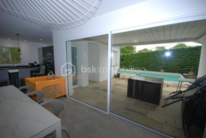 A louer MAISON  7 PIECES 169 M2  BARDOS