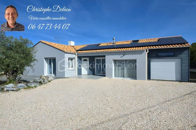 A louer MAISON  9 PIECES 182 M2 BORD DE MER PORNIC