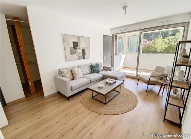 A louer APPARTEMENT T2 26 M2 BORD DE MER SETE