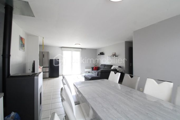 A louer MAISON  CONTEMPORAINE  SAINT MARTIN D ONEY