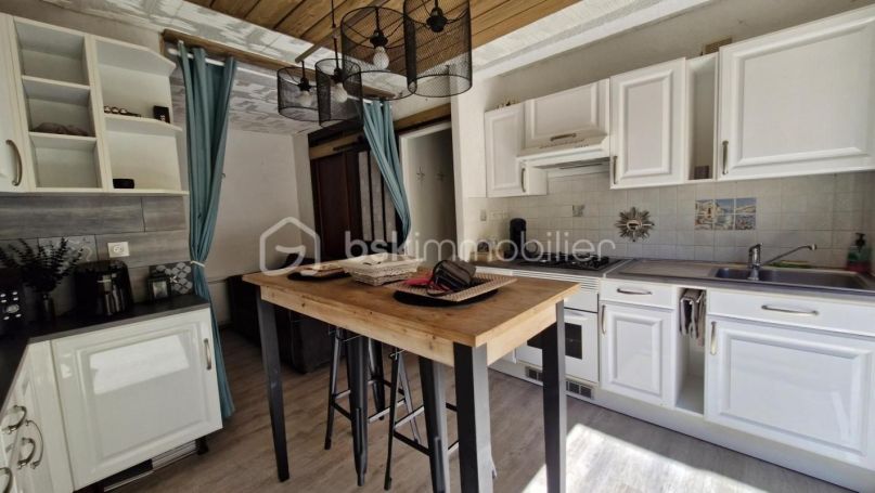 A louer APPARTEMENT T2 28 M2 TERRASSE PIEDS DANS L'EAU LE BARCARES