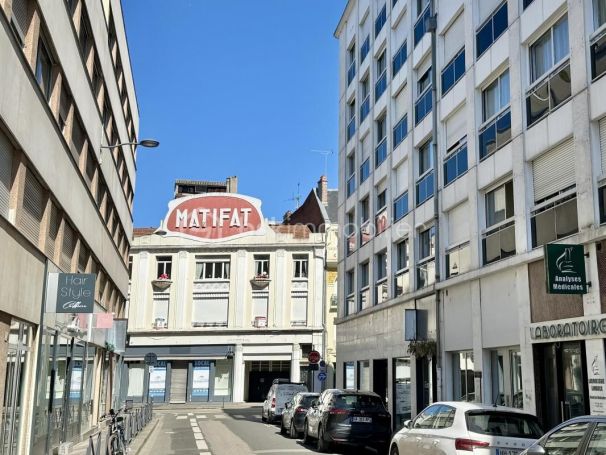 A louer LOFT T3 85 M2  AMIENS