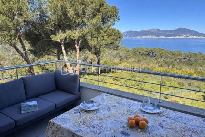 A louer APPARTEMENT T3 69 M2 TERRASSE VUE MER GROSSETO PRUGNA