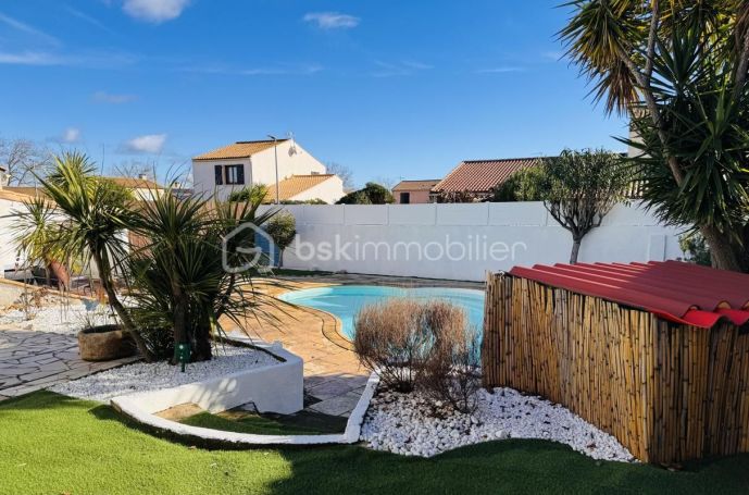 A louer MAISON  4 PIECES 93 M2  MONTBLANC