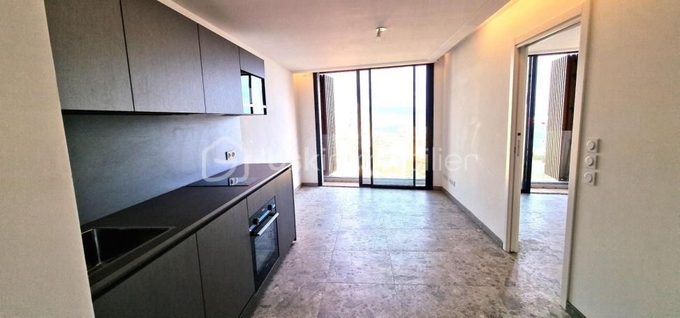 A louer APPARTEMENT DE PRESTIGE T2 33 M2 VUE MER BEAUSOLEIL