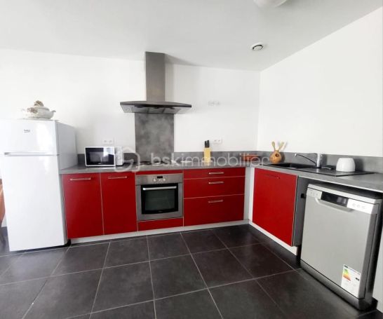 A louer APPARTEMENT T3 73 M2 TERRASSE  CAZOULS LES BEZIERS