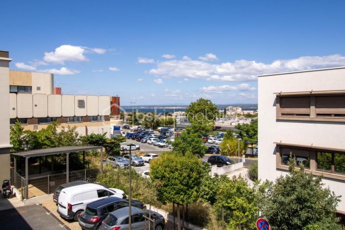 A louer APPARTEMENT T2 39 M2 TERRASSE PLAGE à PIED SETE