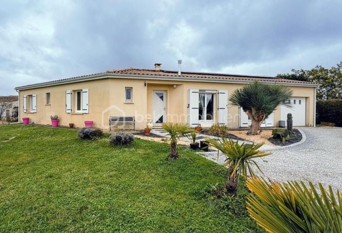 A louer MAISON  CONTEMPORAINE  SAINT SIMON DE PELLOUAILLE