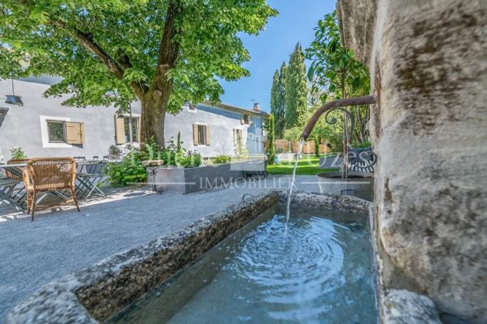 A louer MAISON  DE MAîTRE  UZES