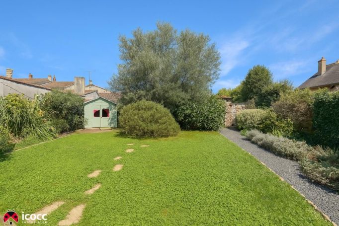 A louer MAISON  DE MAîTRE  LUCON