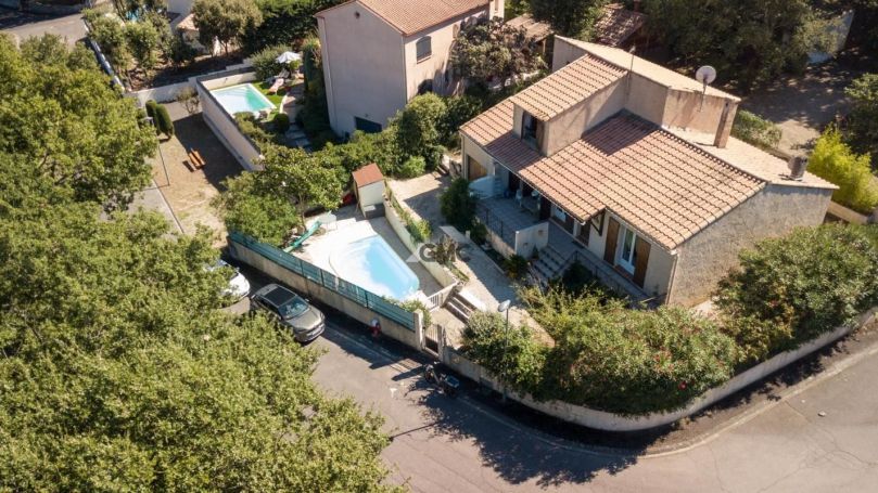 A louer MAISON  6 PIECES 140 M2  NIZAS