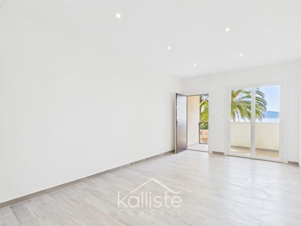 A louer APPARTEMENT T2 53 M2 BORD DE MER AJACCIO