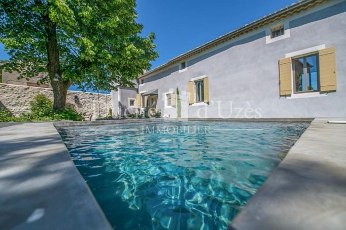 A louer MAISON  DE MAîTRE  UZES
