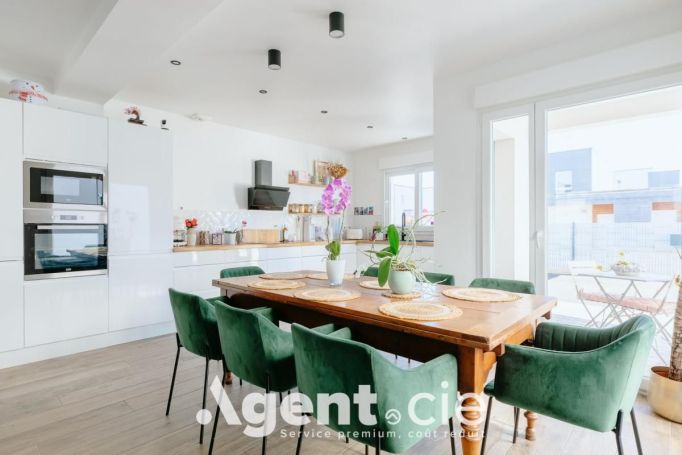 A louer MAISON  CONTEMPORAINE  SOLIERS