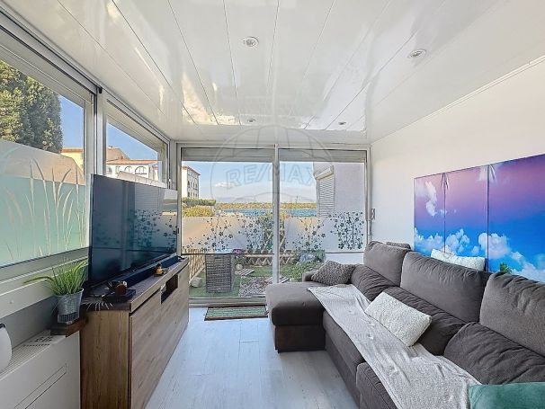 A louer APPARTEMENT T3 46 M2 TERRASSE BORD DE MER LEUCATE