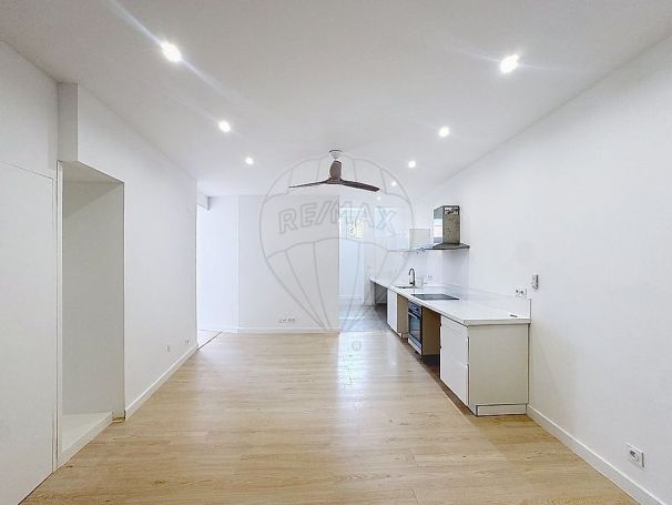 A louer APPARTEMENT T5 94 M2  PERPIGNAN