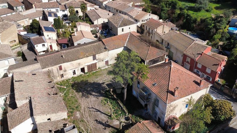 A louer MAISON  DE MAîTRE  BEAUVOISIN