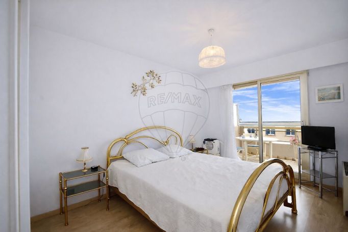 A louer APPARTEMENT T3 67 M2 TERRASSE VUE MER NICE