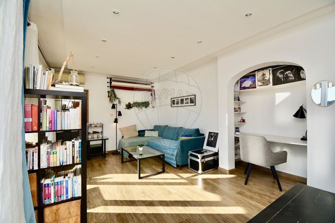 A louer APPARTEMENT T2 49 M2 TERRASSE BORD DE MER CANNES