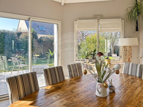 A louer MAISON  D'ARCHITECTE  SAINTE LUCE SUR LOIRE