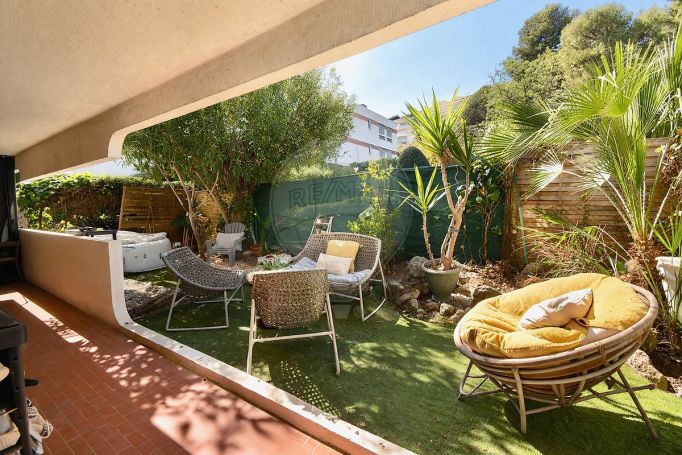 A louer APPARTEMENT T5 103 M2 TERRASSE BORD DE MER SAINT LAURENT DU VAR