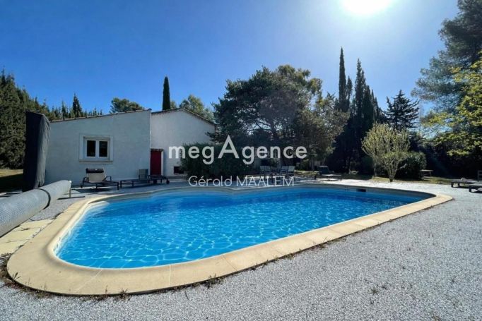 A louer MAISON  5 PIECES 130 M2  BAGNOLS EN FORET