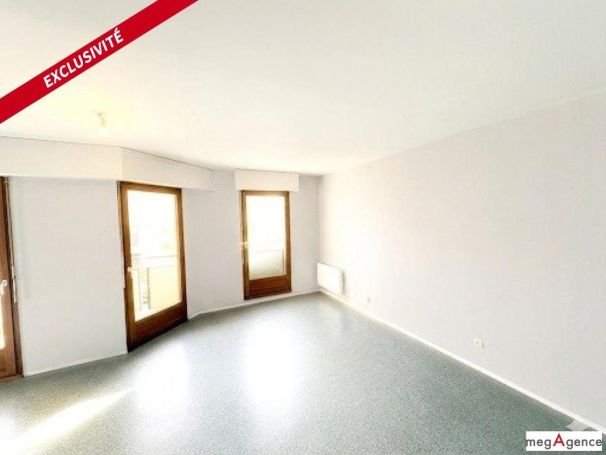 A louer APPARTEMENT T3 61 M2  REZE