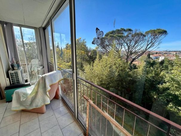 A louer APPARTEMENT T2 37 M2 BORD DE MER SAINT RAPHAEL