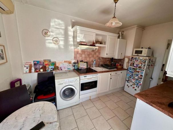 A louer APPARTEMENT T2 37 M2 BORD DE MER SAINT RAPHAEL