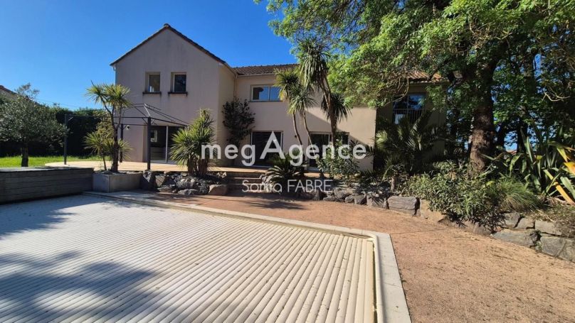 A louer MAISON  D'ARCHITECTE  BOUAYE