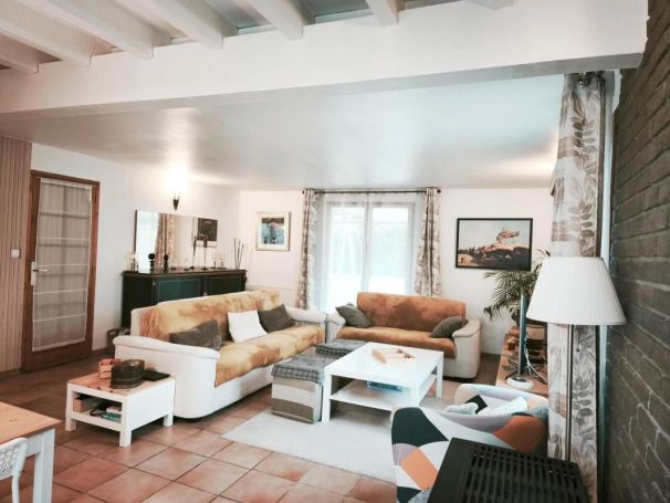 A louer MAISON  DE MAîTRE  SAINT CIERS DE CANESSE