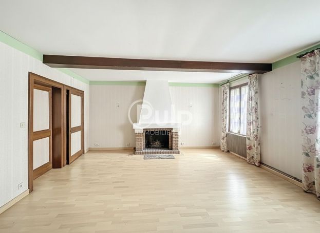 A vendre LONGèRE  6 PIECES 148 M2  AUCHY LES HESDIN
