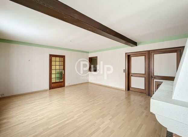 A vendre LONGèRE  6 PIECES 148 M2  AUCHY LES HESDIN