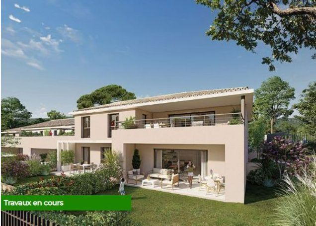 A vendre APPARTEMENT T3 74 M2 TERRASSE BORD DE MER SIX FOURS LES PLAGES